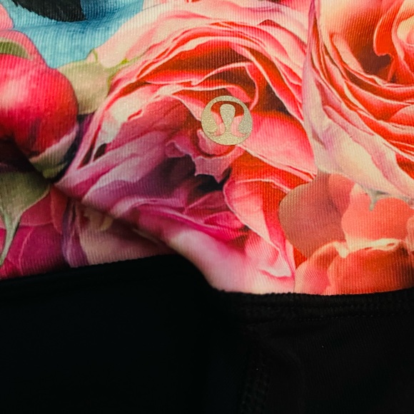 Lululemon leggings - Picture 10 of 13